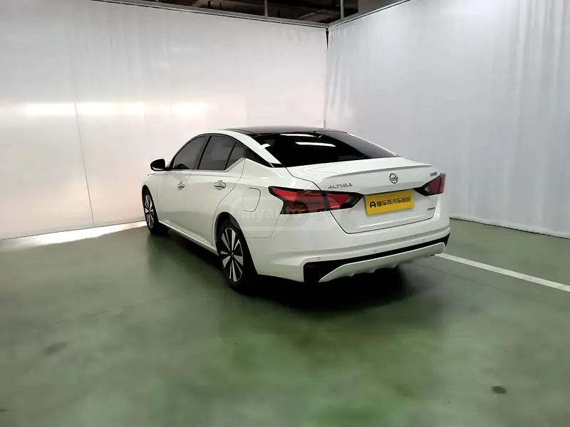 Nissan Teana 2021 — миниатюра 5