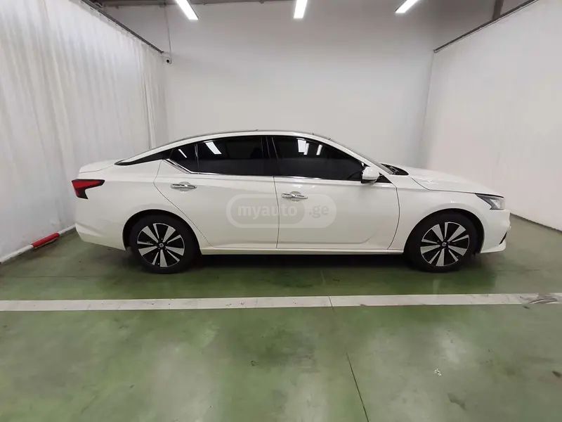 Nissan Teana 2021 — миниатюра 8