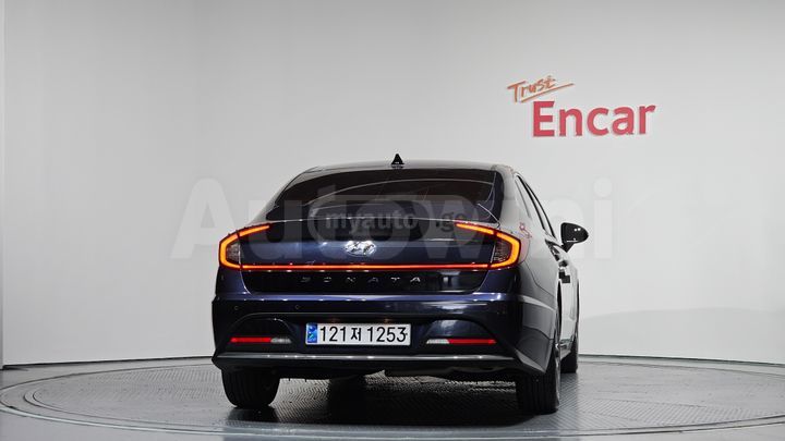 Hyundai Sonata - фото 4