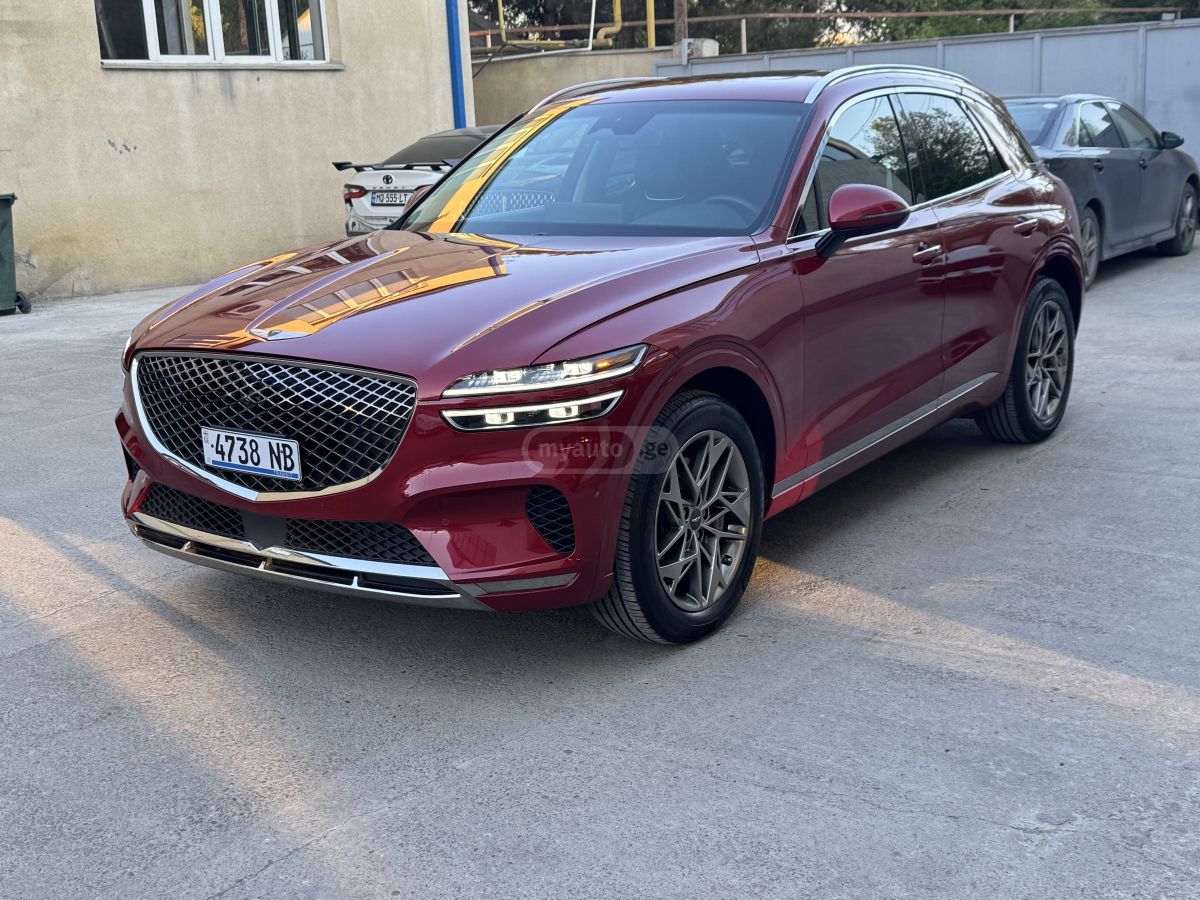 Genesis GV70 - фото 1