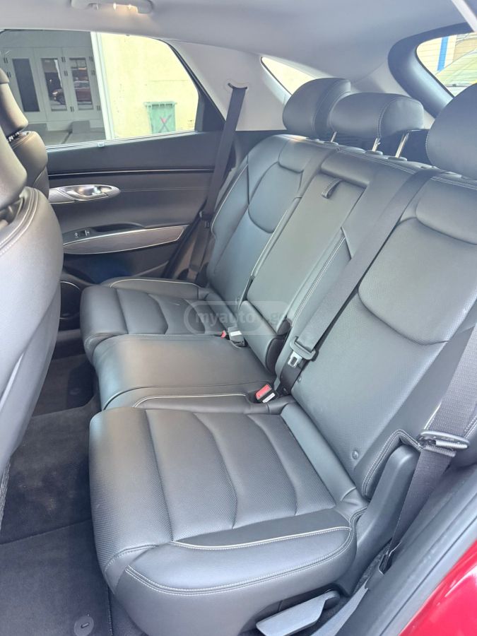Genesis GV70 - фото 13