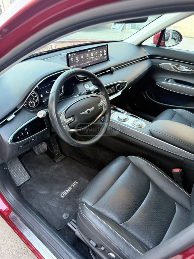 Genesis GV70 - фото 8