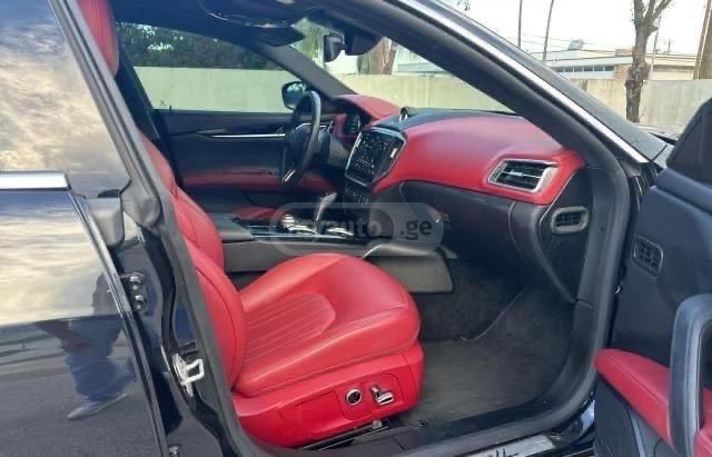 Maserati Ghibli 2021 — миниатюра 5