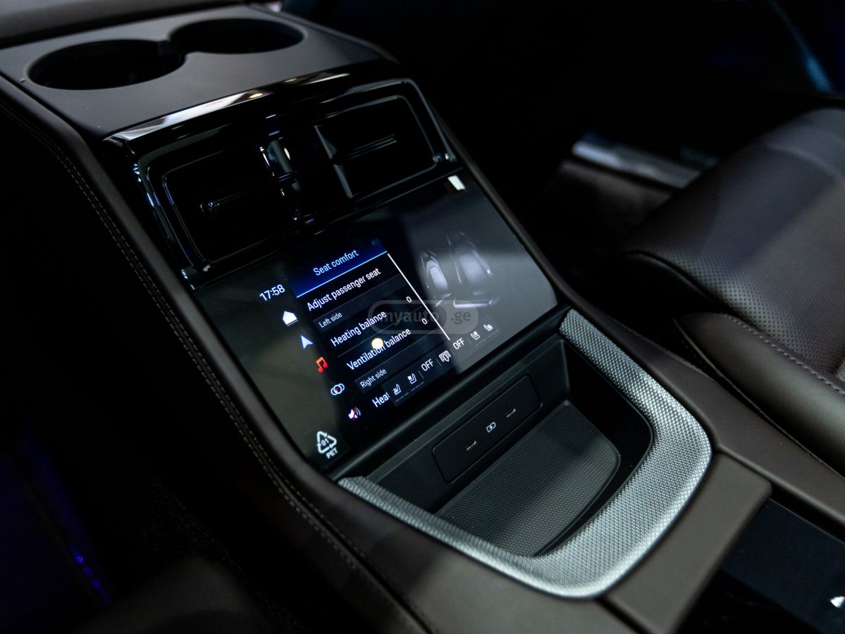 Porsche Panamera 2025 — фото 14 купить в Москве