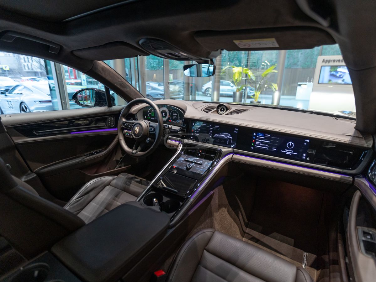 Porsche Panamera 2025 — фото 15 купить в Москве