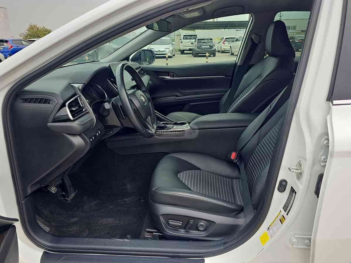 Toyota Toyota Camry — миниатюра 9