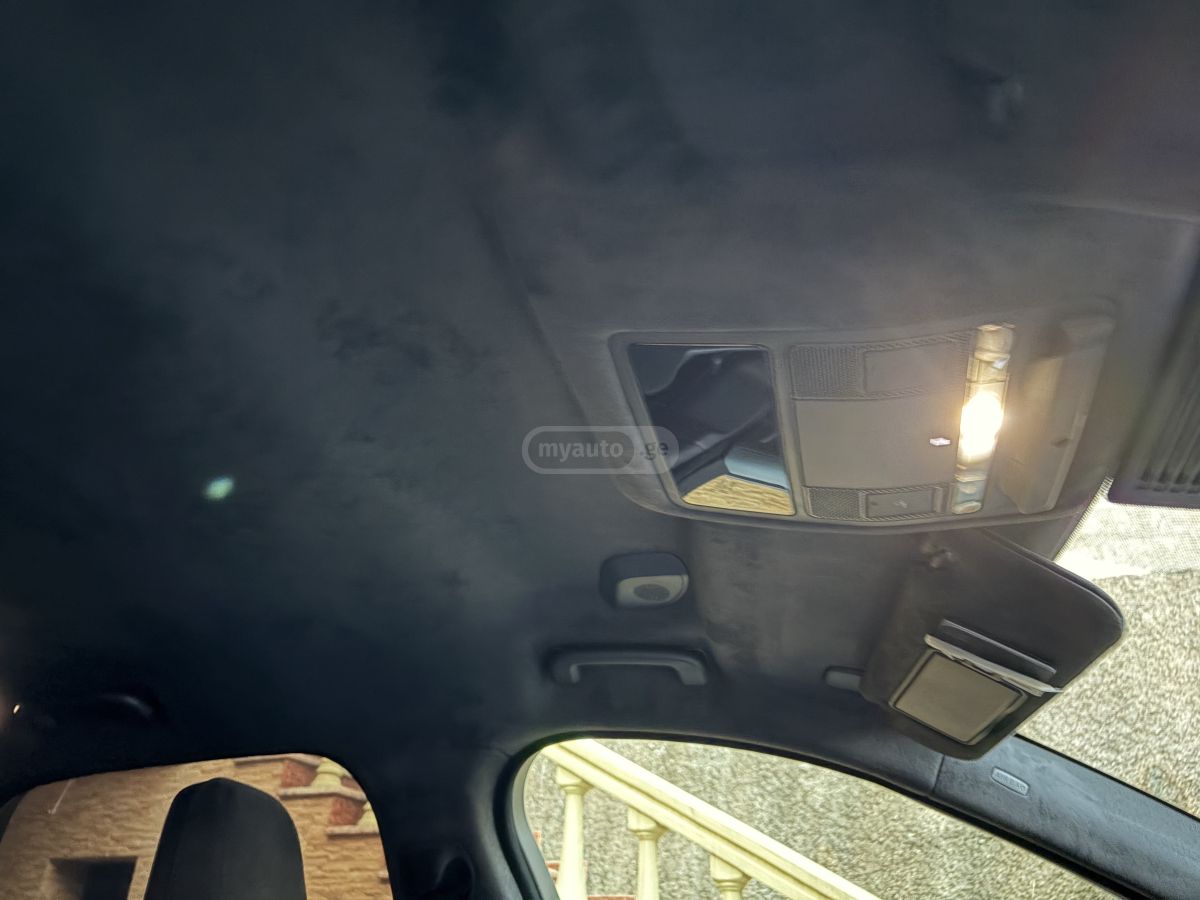 Jaguar SVR — миниатюра 11