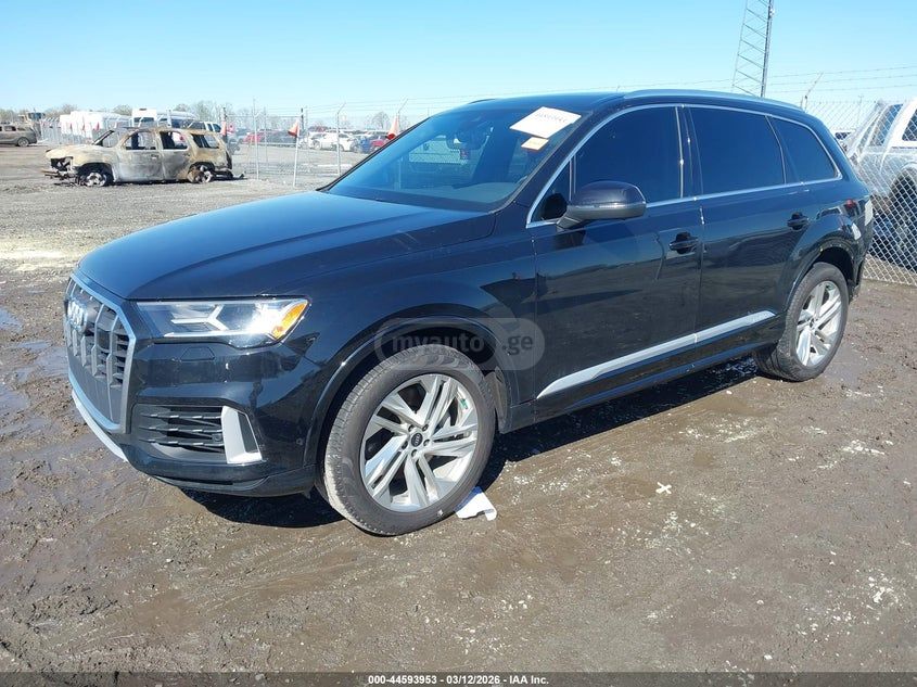 Audi Q7 - фото 2