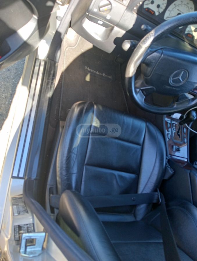 Mercedes-Benz C 43 AMG - фото 11