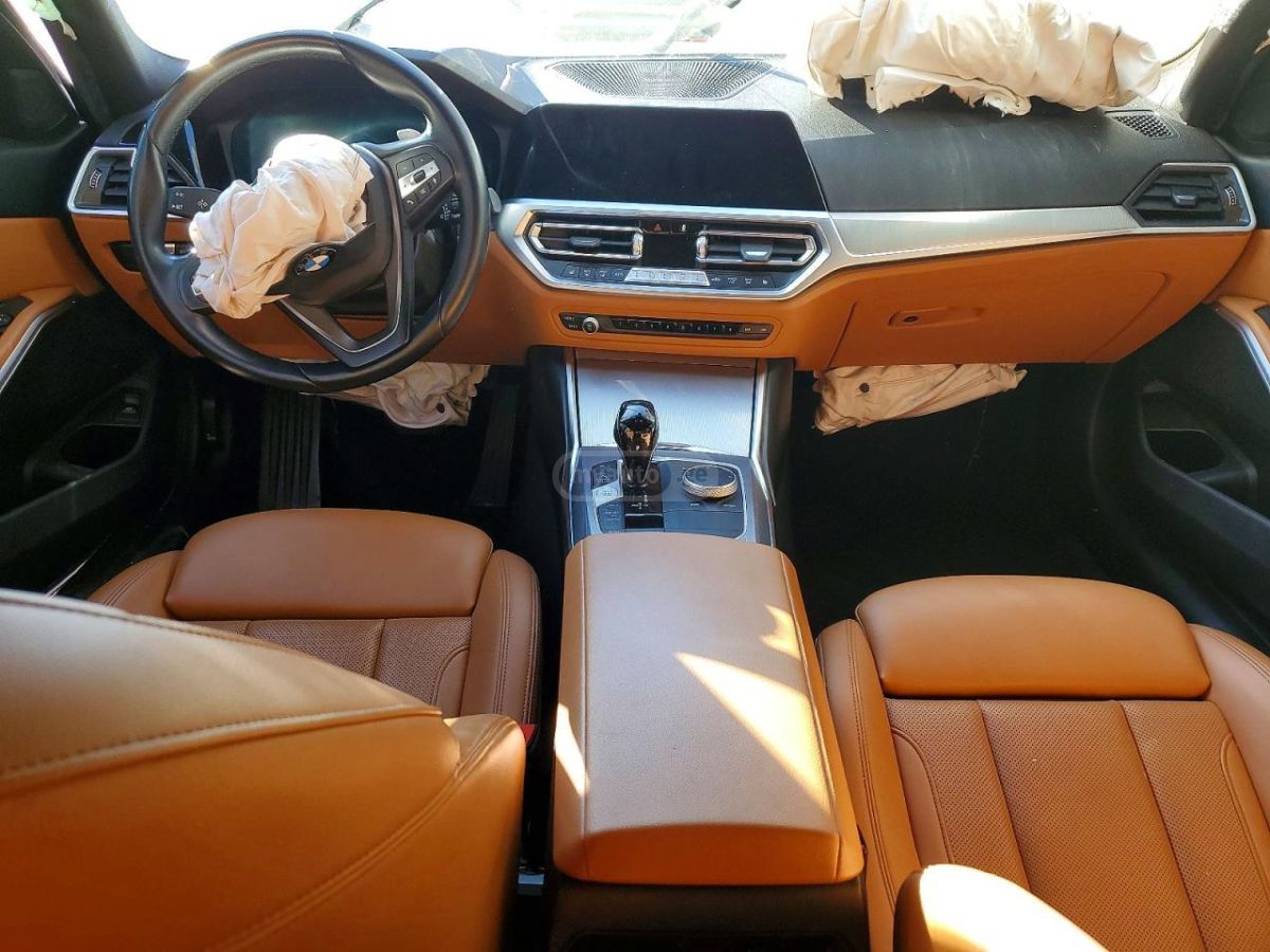 BMW Base 4dr Rear-Wheel Drive Seda — миниатюра 8