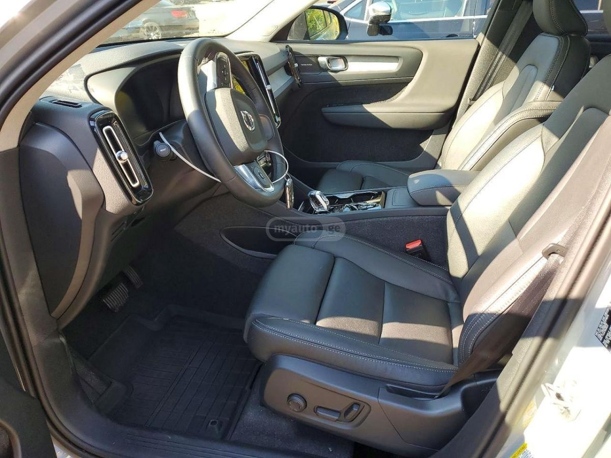 Volvo XC 40 2024 — миниатюра 7