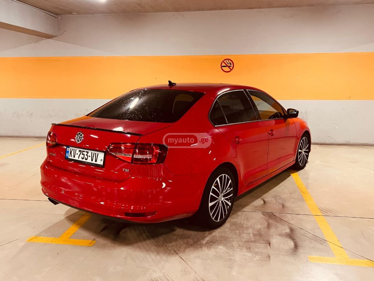 Volkswagen Jetta - фото 5