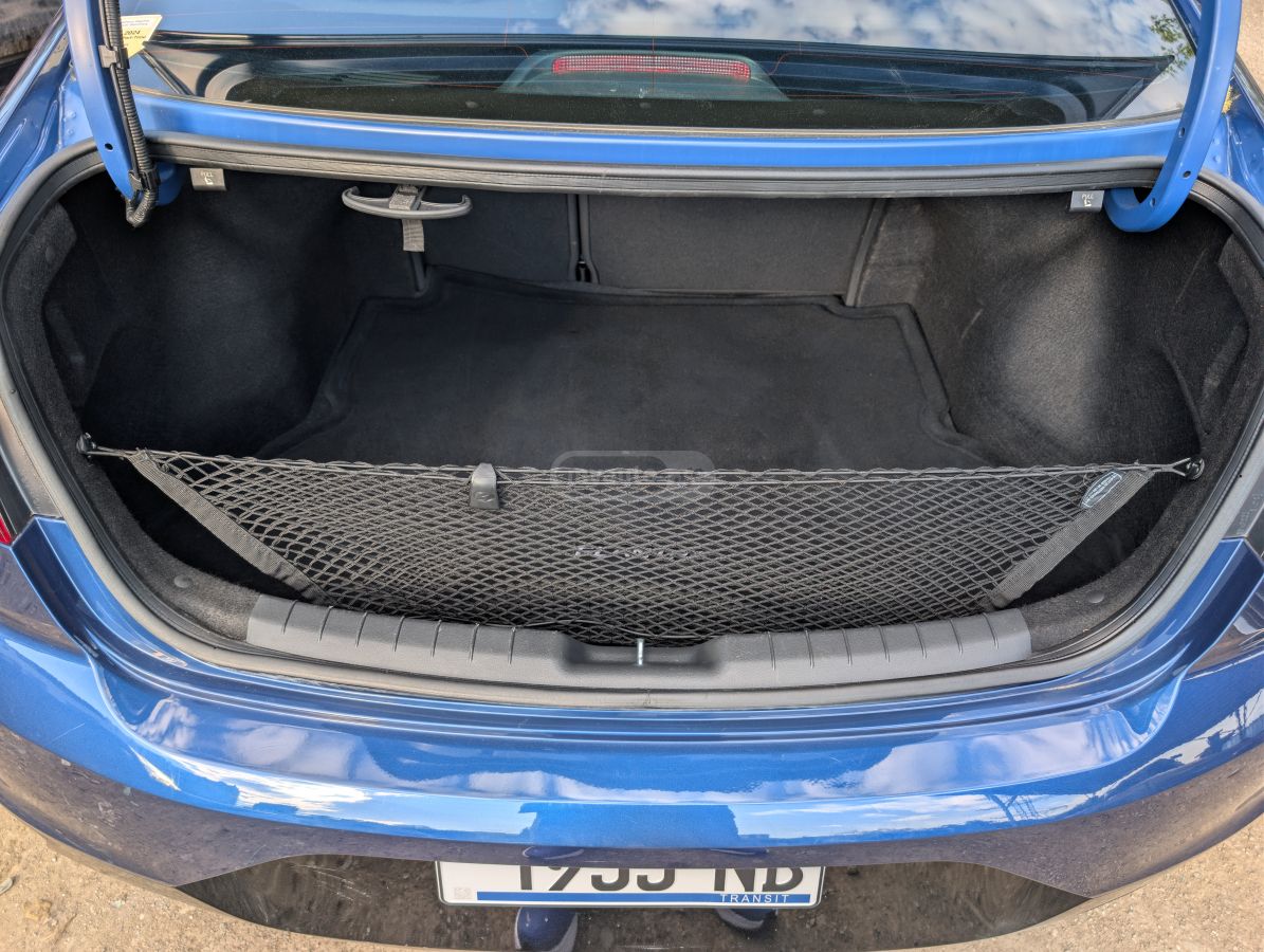 Hyundai Elantra - фото 7