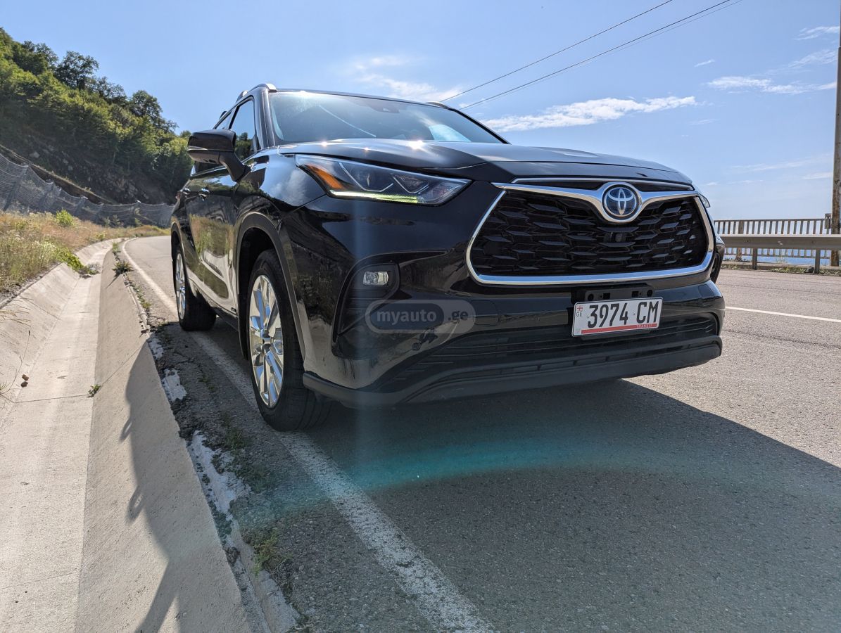 ToyotaHighlander2022