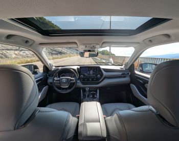 ToyotaHighlander2022