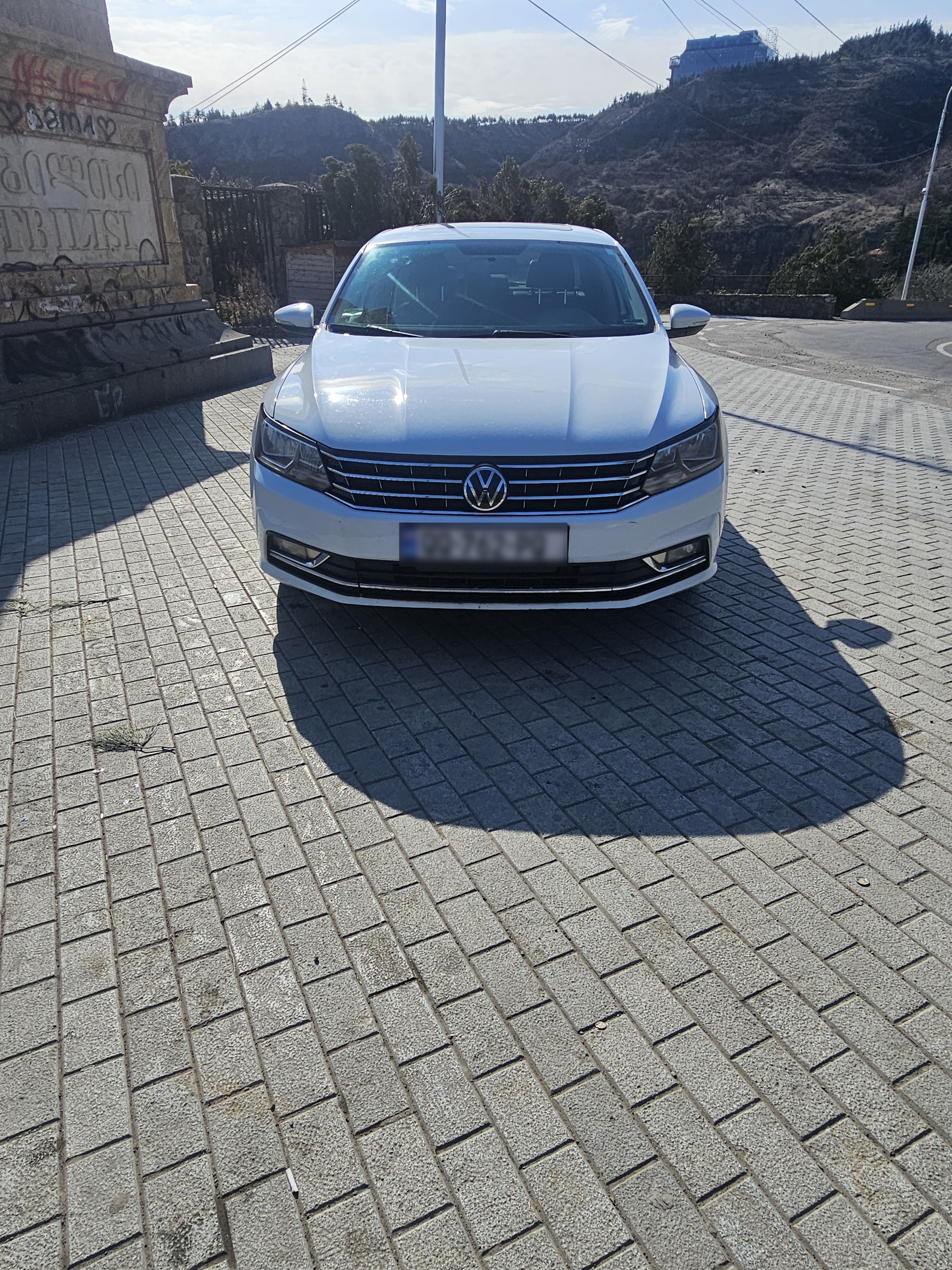 Volkswagen Passat - фото 4