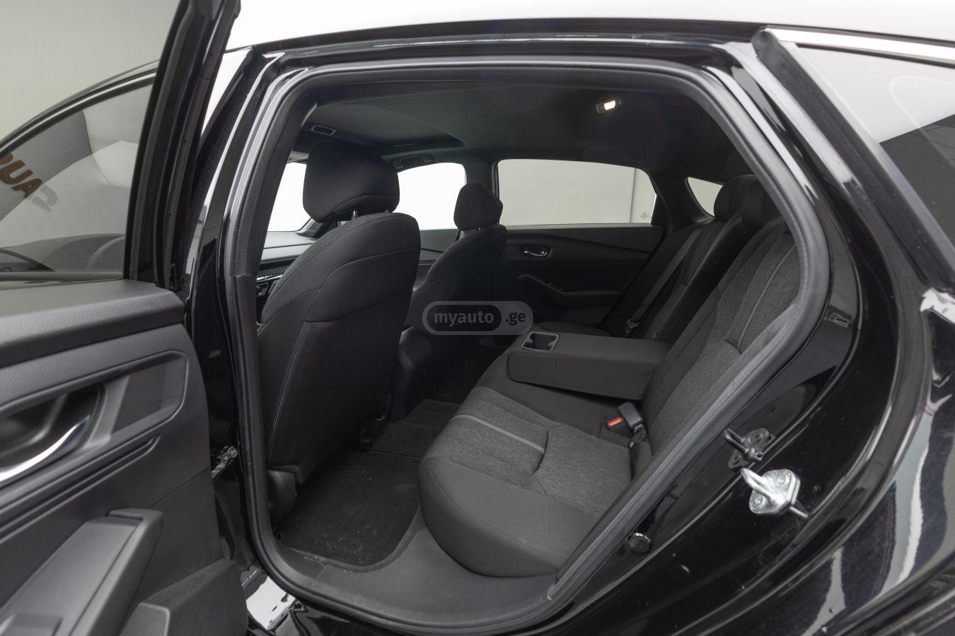 Honda Honda Accord — миниатюра 8