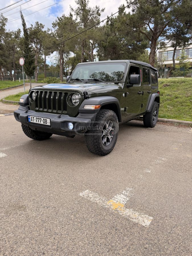 Jeep Wrangler - фото 1