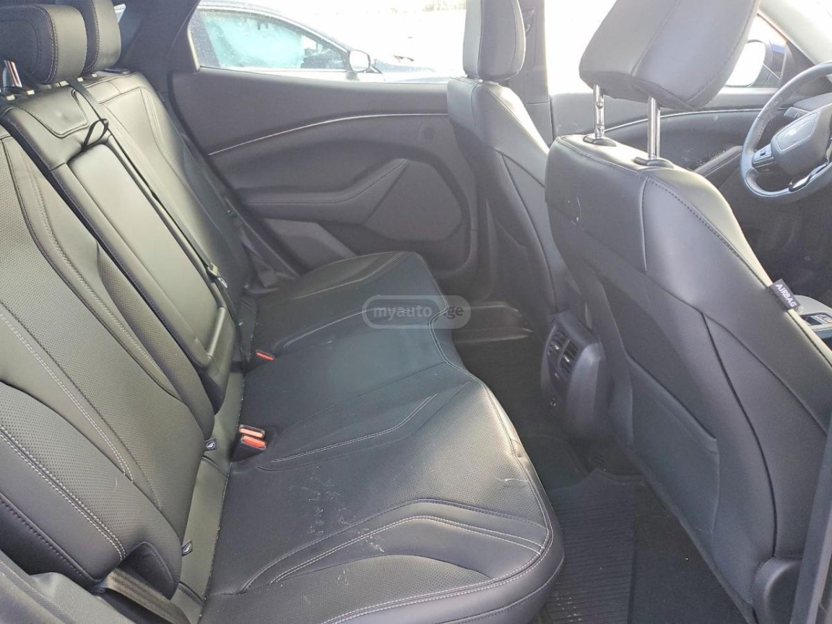 Ford Premium 4dr All-Wheel Drive Au — миниатюра 11