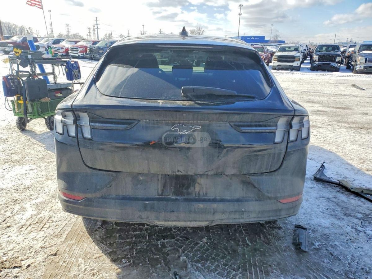 Ford Premium 4dr All-Wheel Drive Au — миниатюра 9