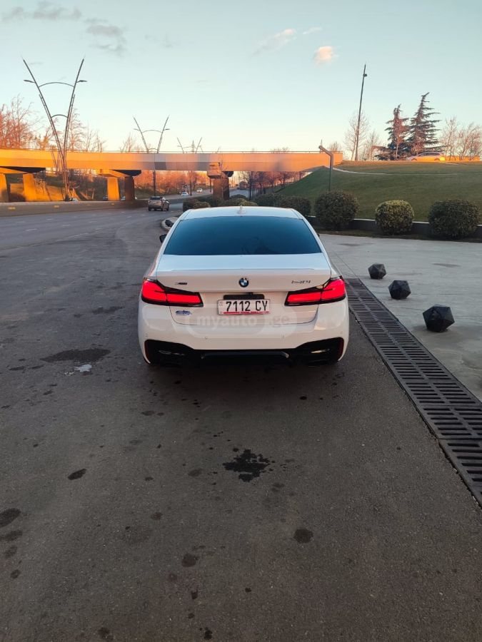 BMW 540 - фото 4