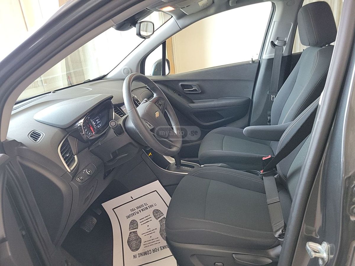 Chevrolet Trax - фото 5