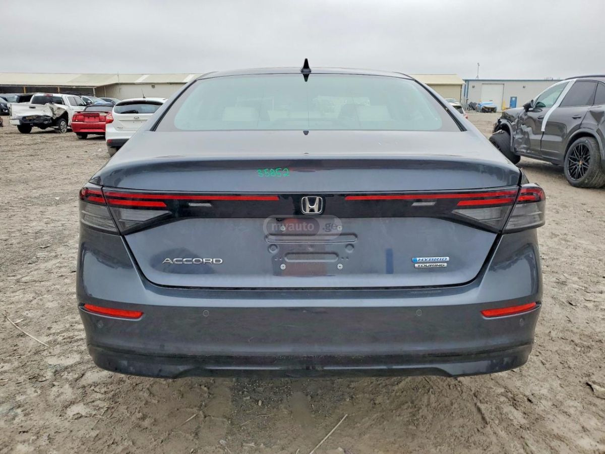 Honda Accord - фото 6