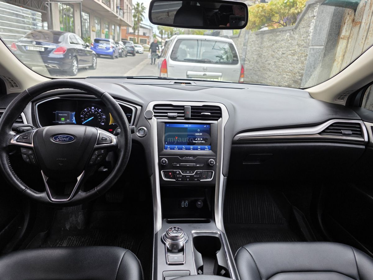 Ford Fusion - фото 12