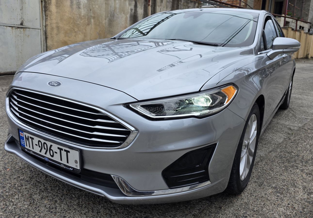 Ford Fusion - фото 5