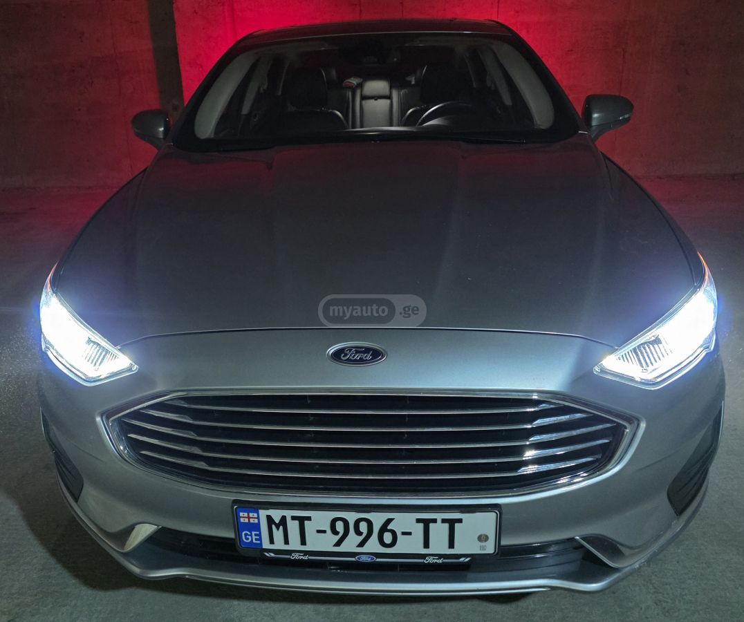 Ford Fusion - фото 9