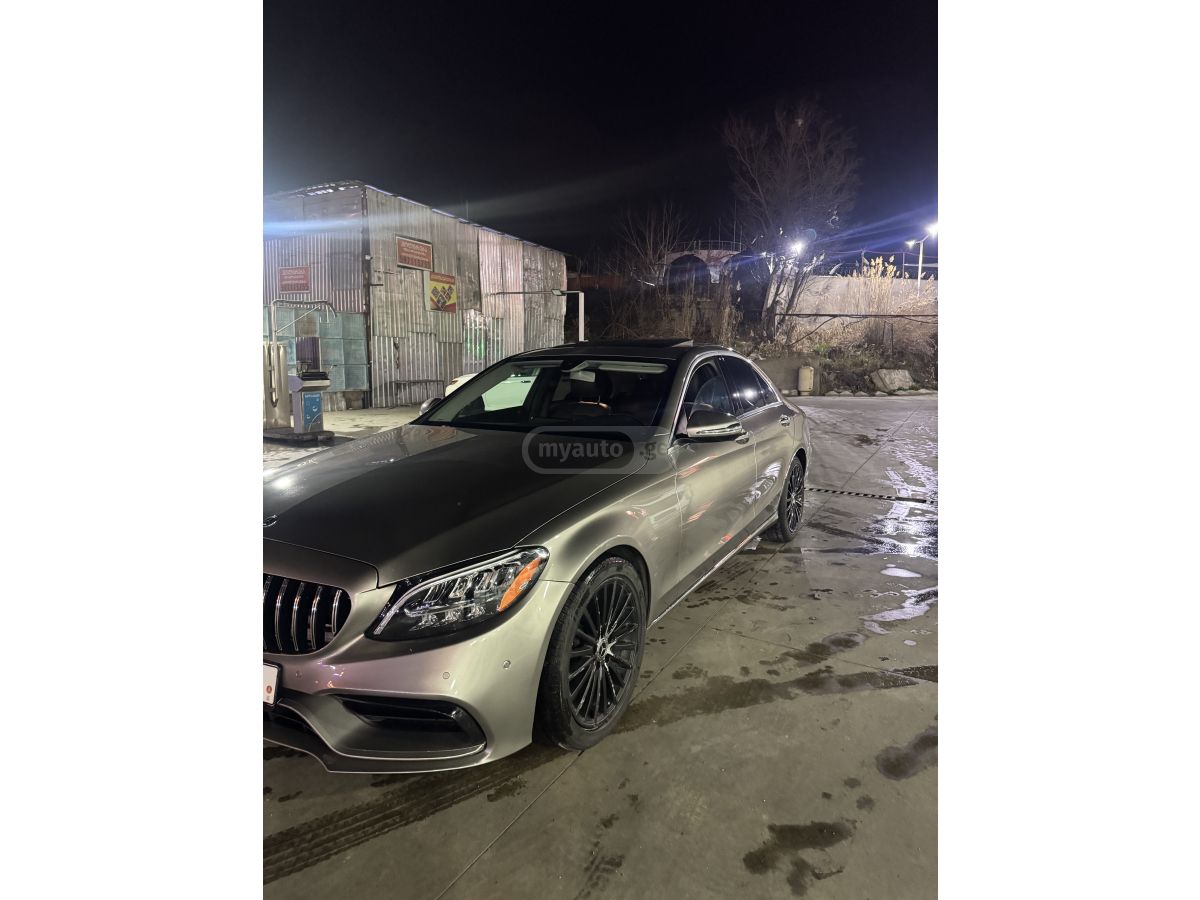 Mercedes-Benz C 300 - фото 14