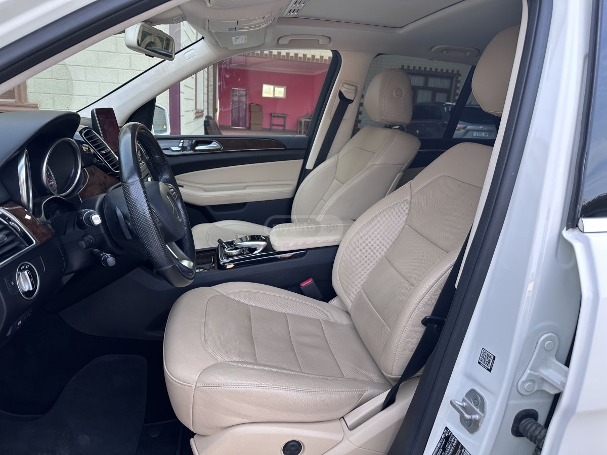 Mercedes-Benz GLE 350 - фото 11