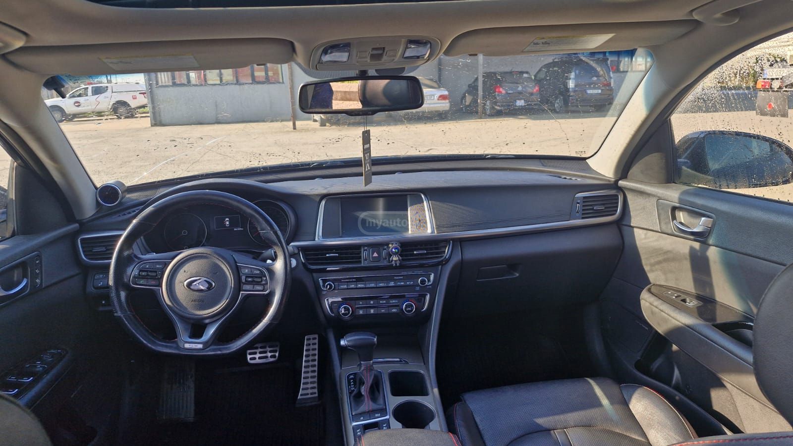 Kia Optima - фото 11