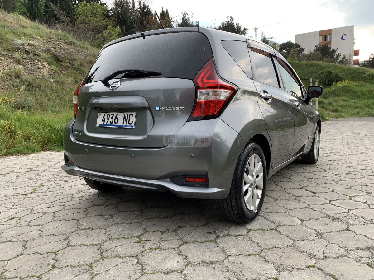 Nissan Note - фото 7