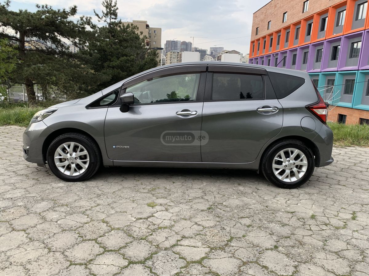 Nissan Note - фото 9