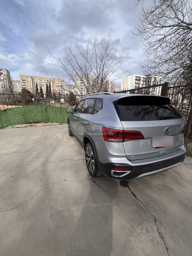 Volkswagen Taos - фото 6