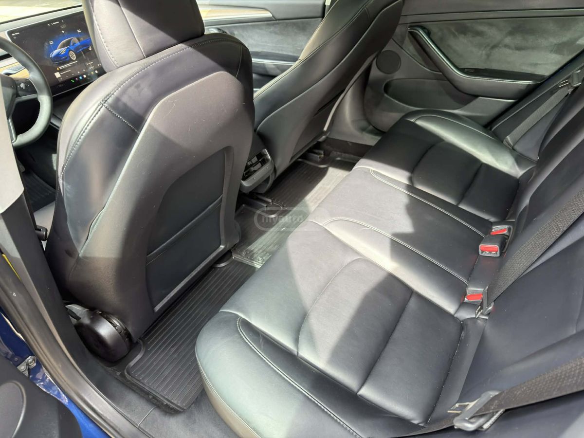 Tesla Model 3 - фото 4