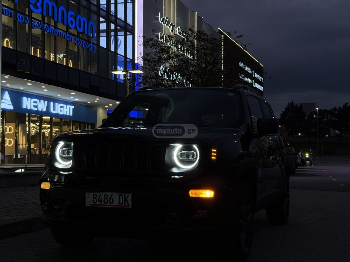 Jeep Renegade - фото 13