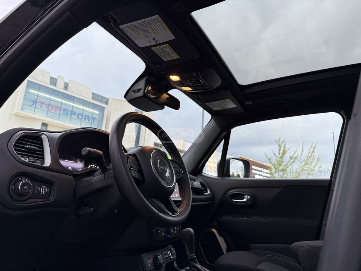 Jeep Renegade - фото 7