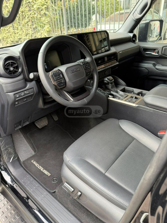 Toyota Land Cruiser Prado - фото 11