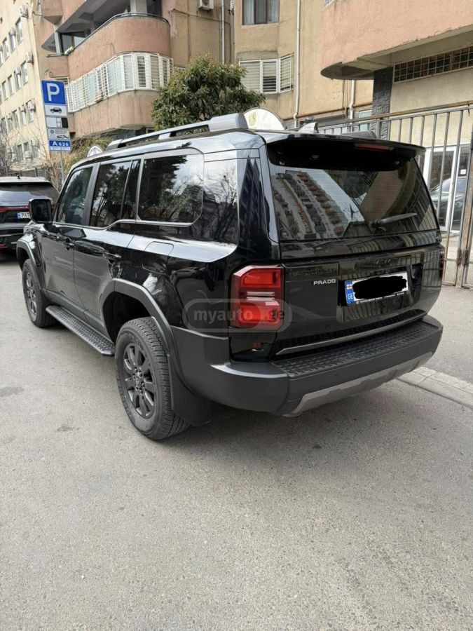 Toyota Land Cruiser Prado - фото 2
