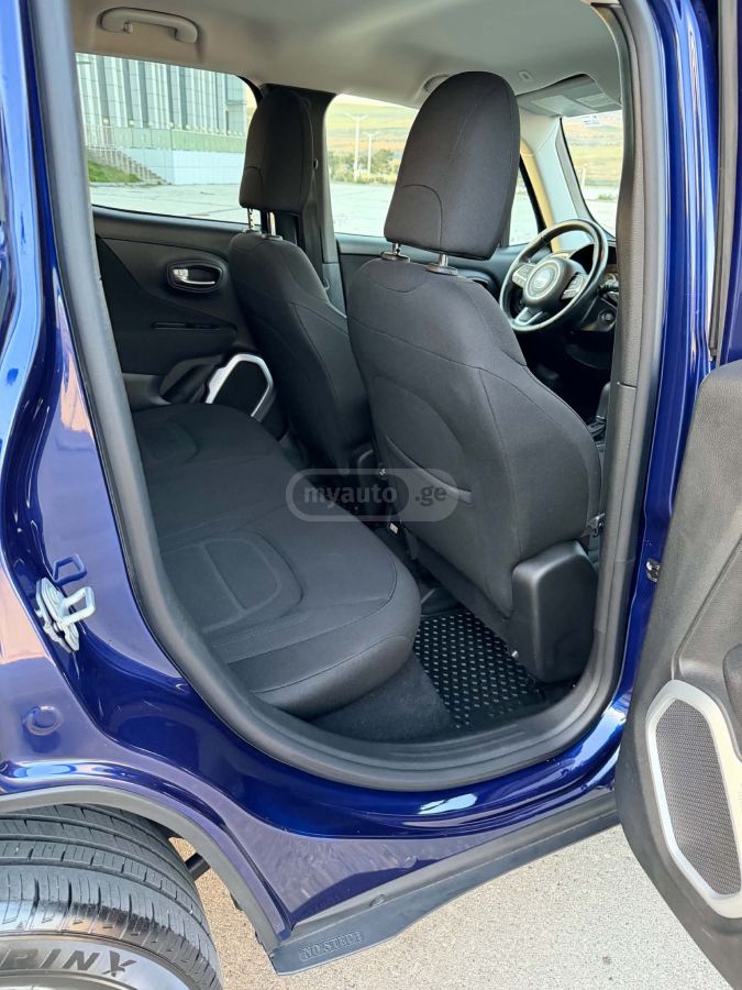 Jeep Renegade - фото 6