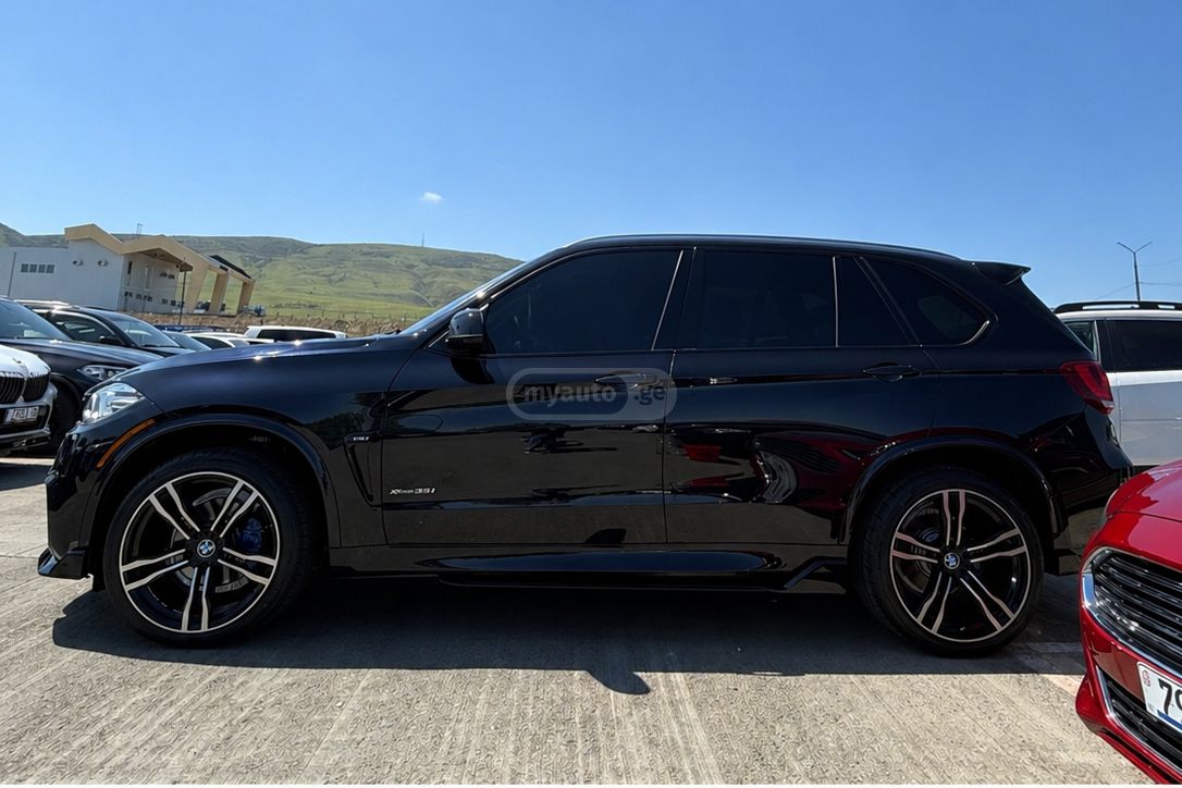 BMW X5 - фото 3