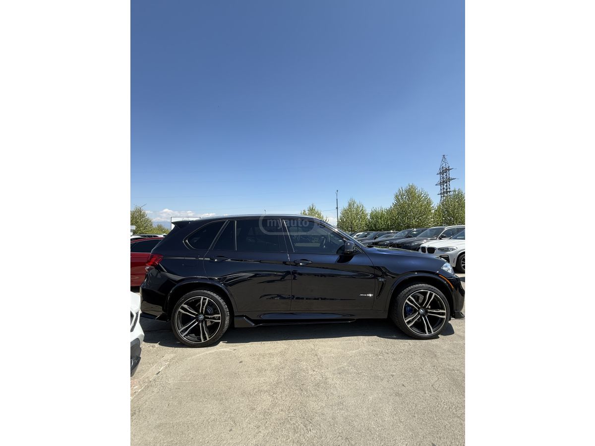 BMW X5 - фото 5