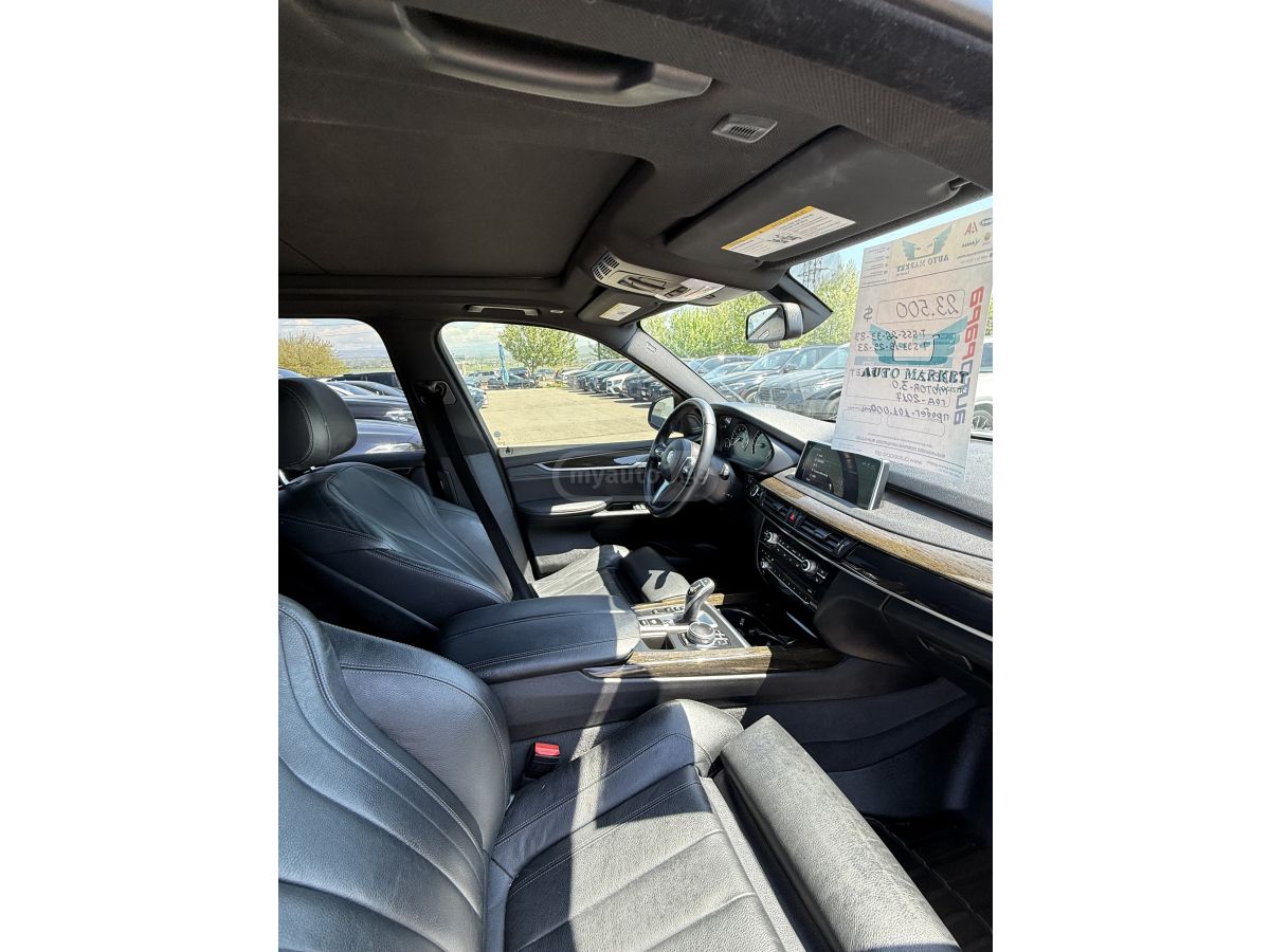 BMW X5 - фото 8