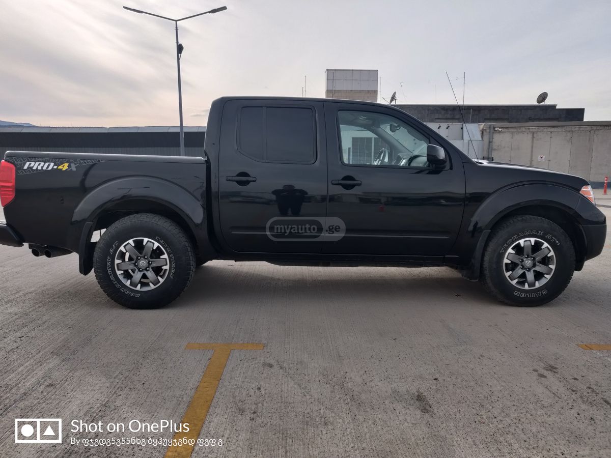 Nissan Frontier - фото 6