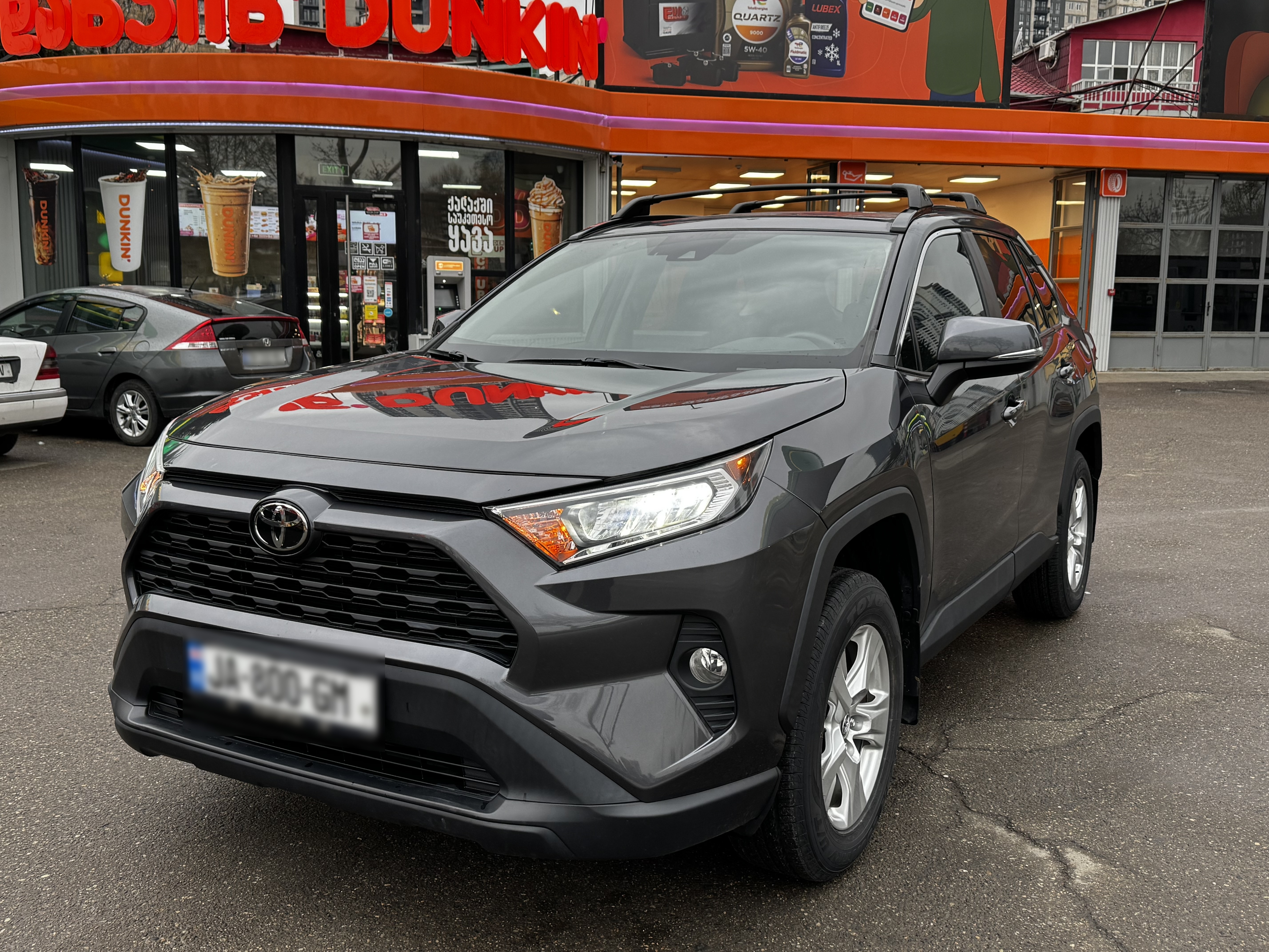 Toyota Rav 4 - фото 1