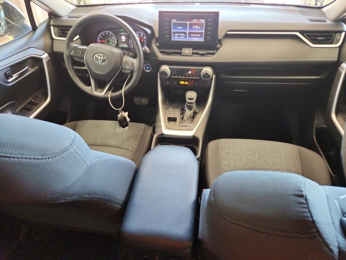 Toyota Rav 4 - фото 2