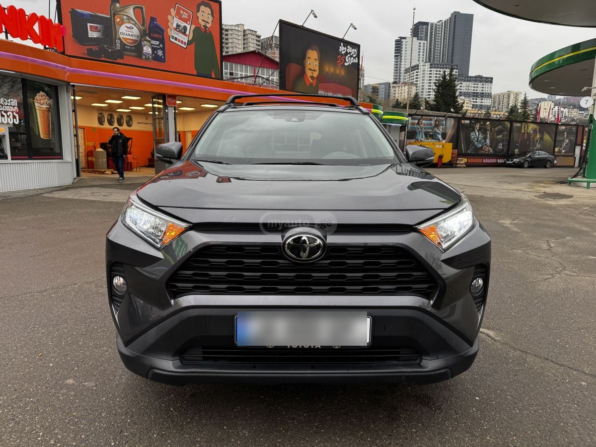 Toyota Rav 4 - фото 8