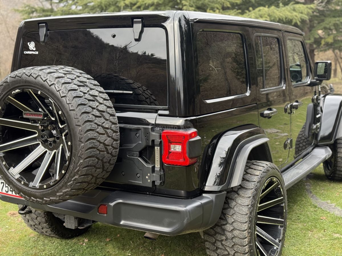 Jeep Wrangler - фото 4